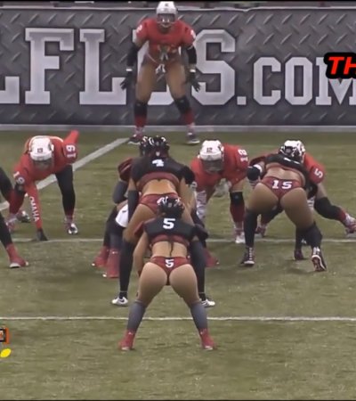 Cavalas Gostosas Jogando Futebol Americano